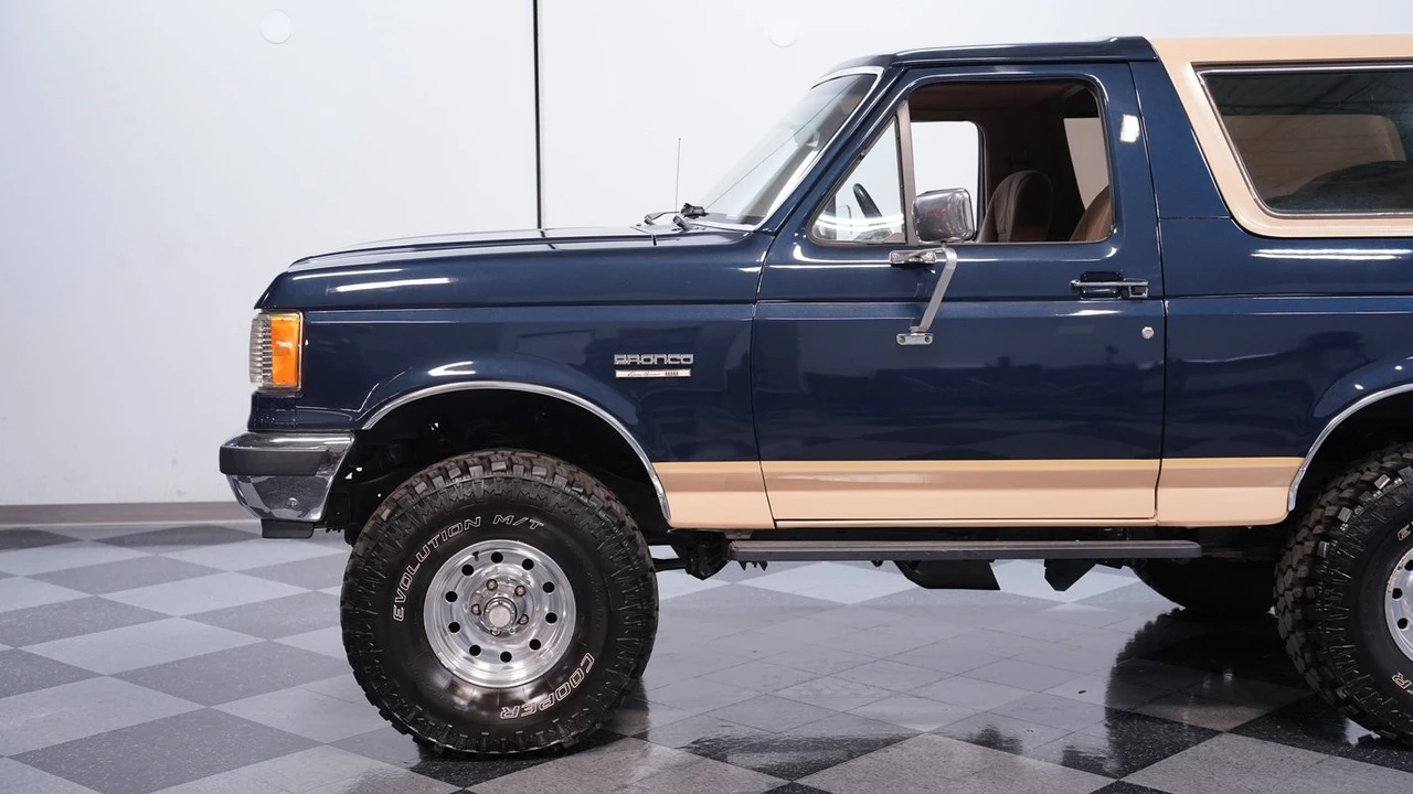 1990 Ford Bronco 4th Gen - Image 20 of 21