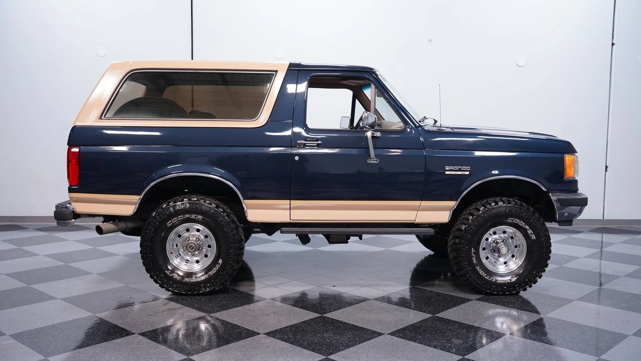1990 Ford Bronco 4th Gen - Image 12 of 12