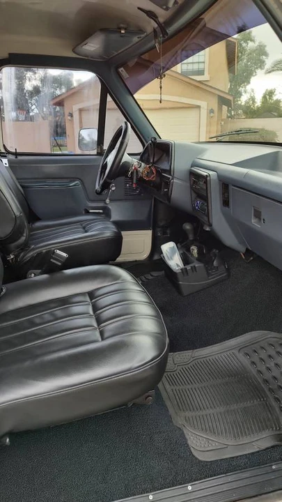 1990 Ford Bronco 4th Gen - Image 4 of 9