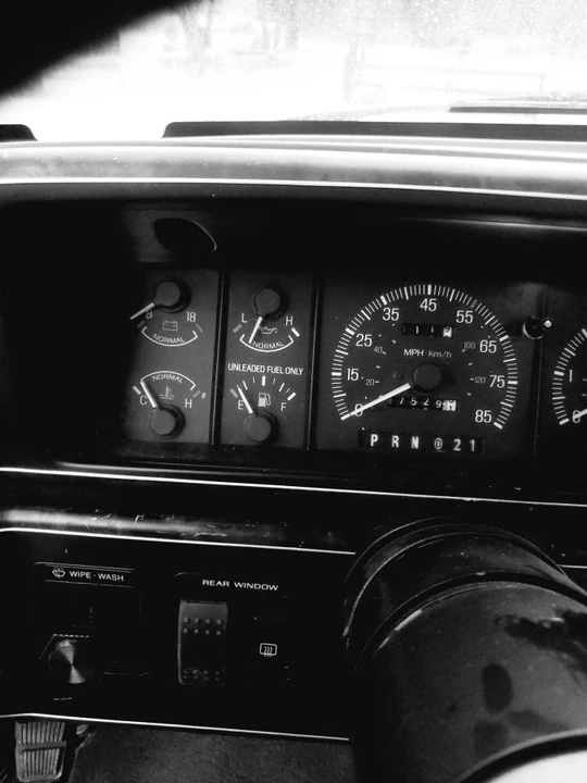1990 Ford Bronco 4th Gen - Image 9 of 16