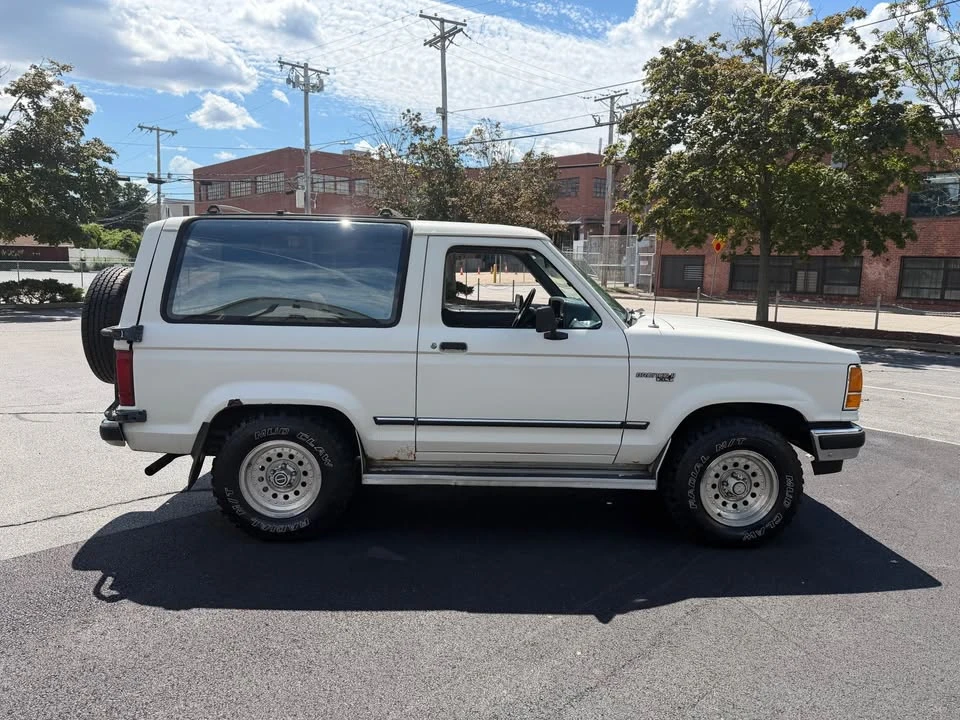 1990 Ford Bronco 4th Gen - Image 6 of 20