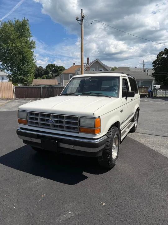 1990 Ford Bronco 4th Gen - Image 2 of 20