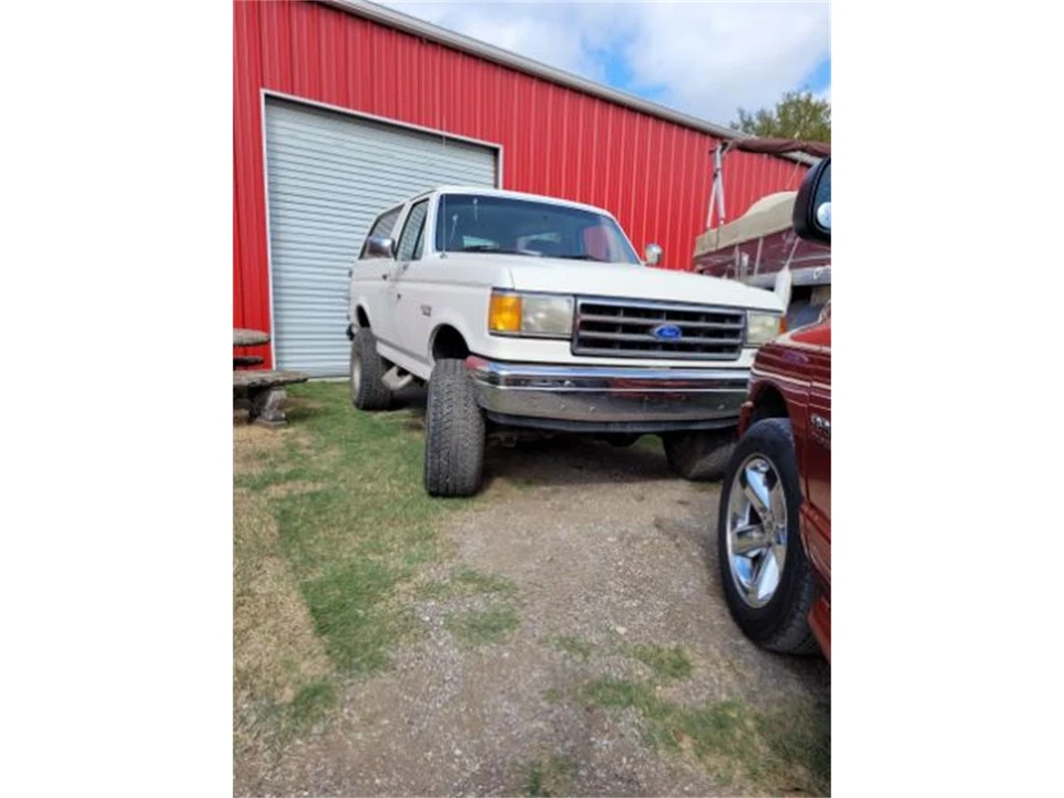 1990 Ford Bronco 4th Gen - Image 18 of 28