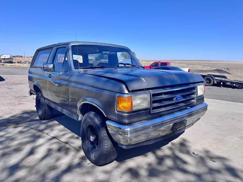 1990 Ford Bronco Badlands Sport Utility 2D