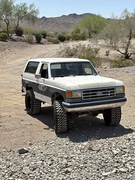 1990 Ford Bronco Badlands Sport Utility 2D