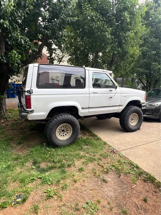 1990 Ford Bronco II - Image 2 of 5
