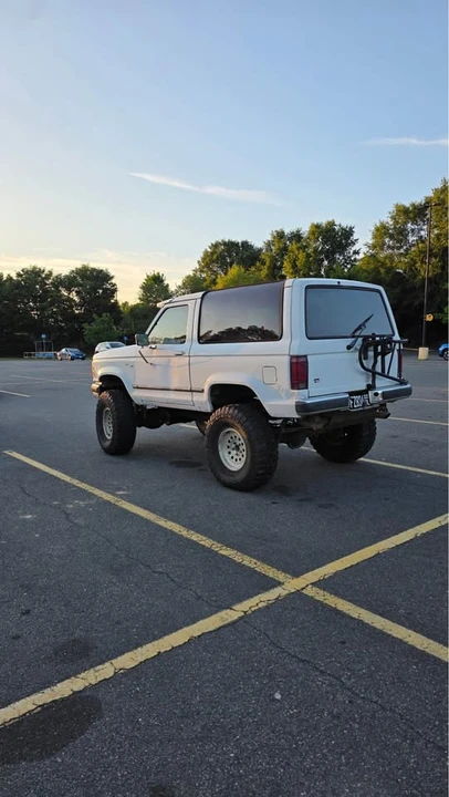 1990 Ford Bronco II - Image 3 of 5