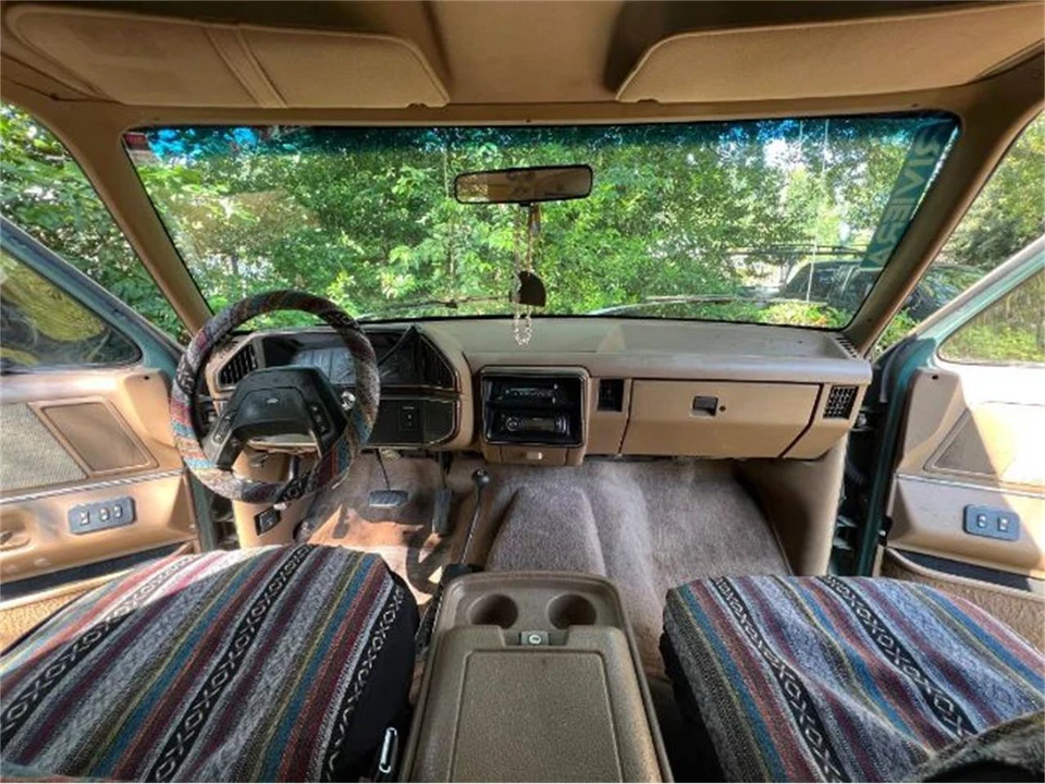 1990 Ford Bronco 4th Gen - Image 6 of 13