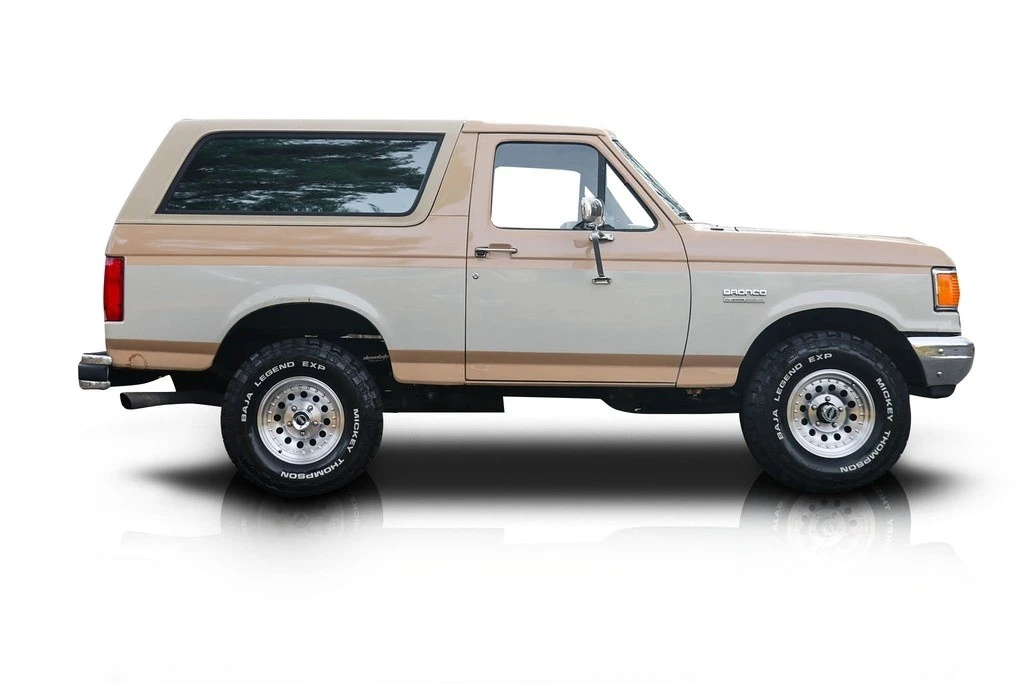 1990 Ford Bronco 4th Gen - Image 2 of 12