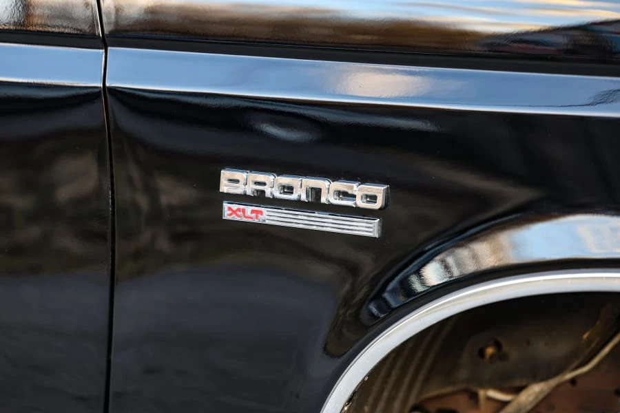 1990 Ford Bronco 4th Gen - Image 8 of 31