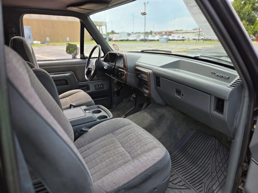 1990 Ford Bronco 4th Gen - Image 8 of 11