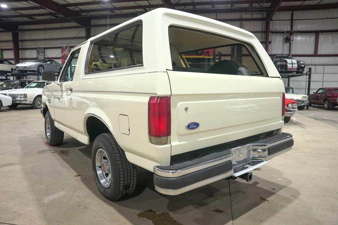 1990 Ford Bronco 4th Gen - Image 22 of 31