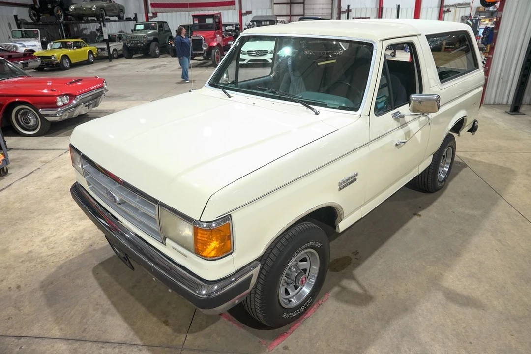 1990 Ford Bronco 4th Gen - Image 29 of 31