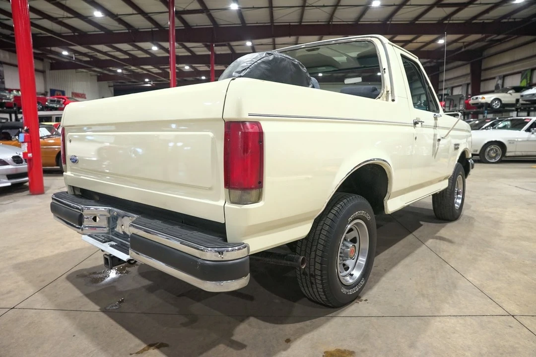 1990 Ford Bronco 4th Gen - Image 8 of 31