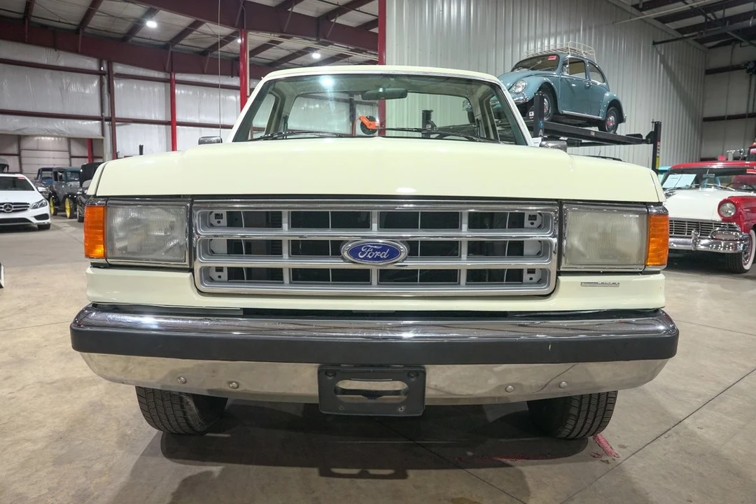 1990 Ford Bronco 4th Gen - Image 13 of 31