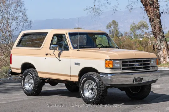 1990 Ford Bronco Custom 4X4