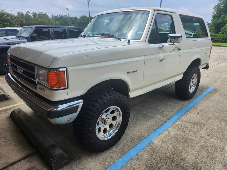 1990 Ford Bronco 4th Gen - Image 5 of 8