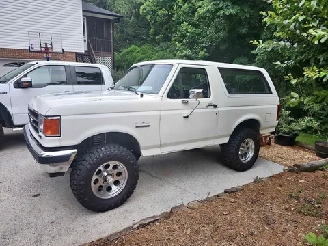 1990 Ford Bronco Custom 4x4