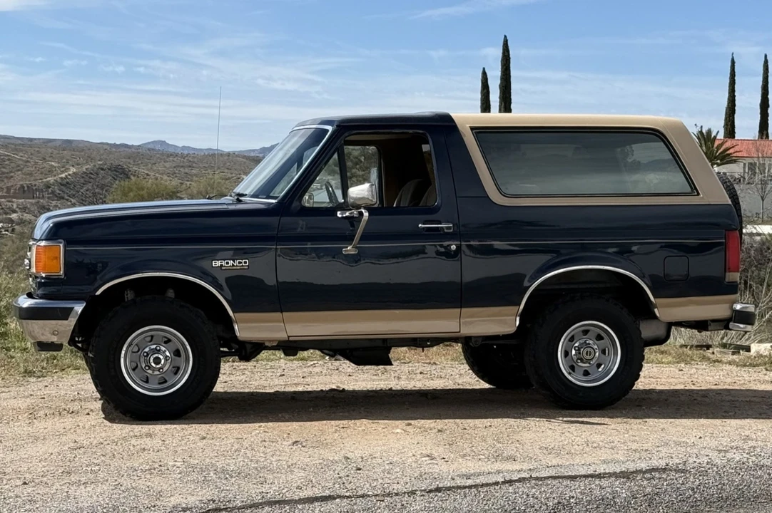 1990 Ford Bronco 4th Gen - Image 3 of 7