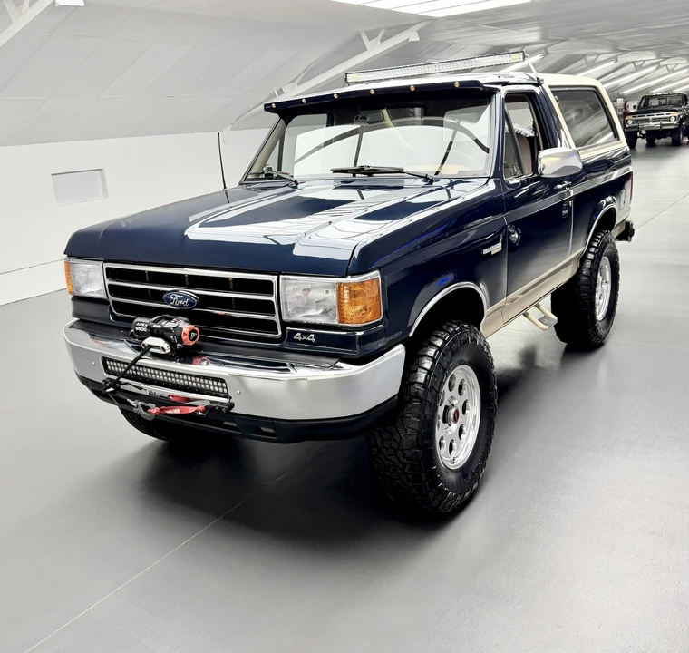 1990 Ford Bronco 4th Gen - Image 30 of 31