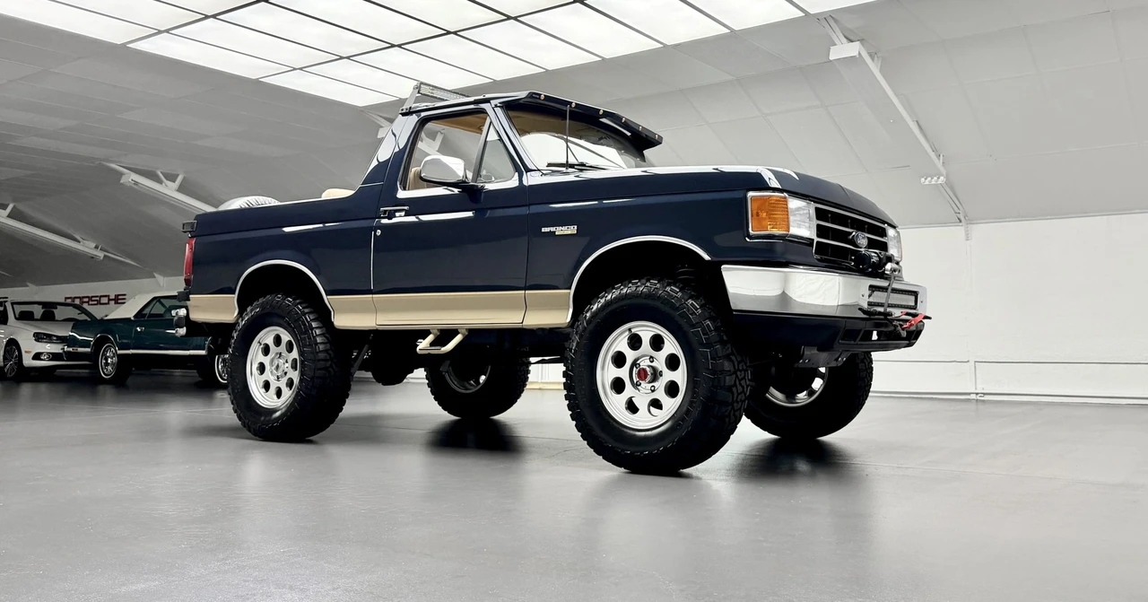 1990 Ford Bronco 4th Gen - Image 12 of 31