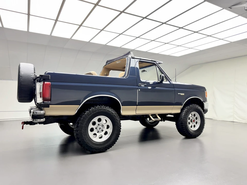 1990 Ford Bronco 4th Gen - Image 18 of 31