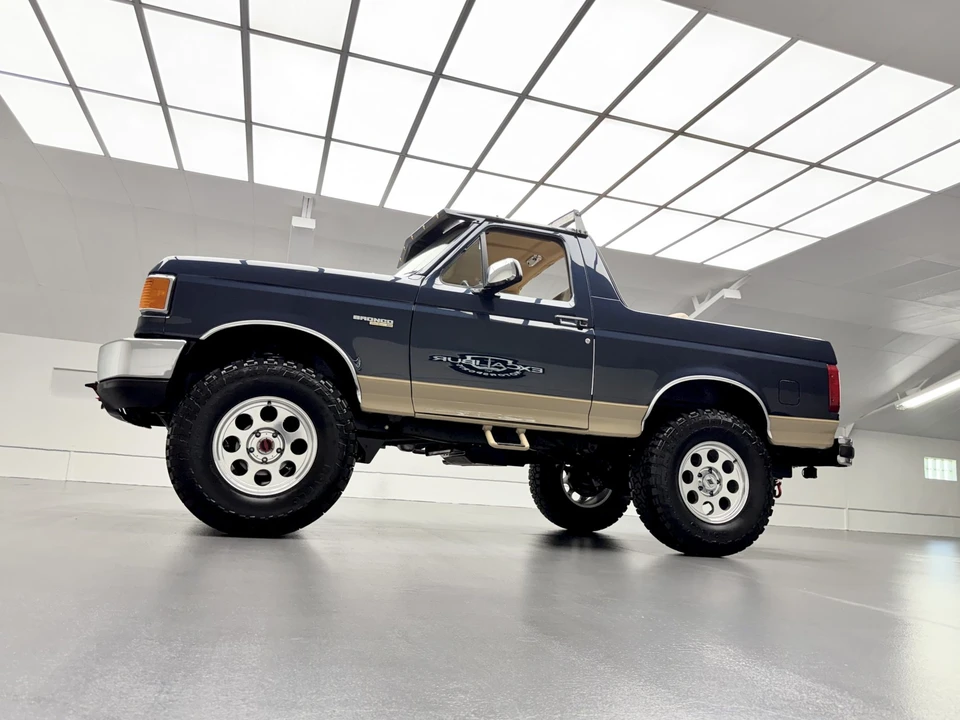 1990 Ford Bronco 4th Gen - Image 29 of 31