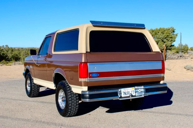 1990 Ford Bronco 4th Gen - Image 2 of 7