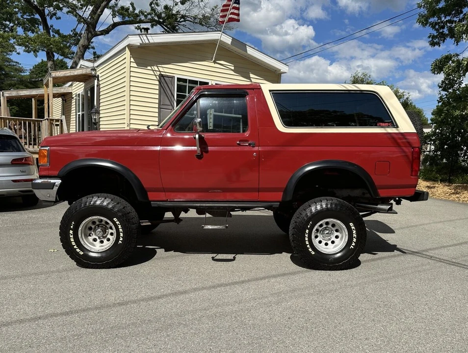 1990 Ford Bronco 4th Gen - Image 26 of 31