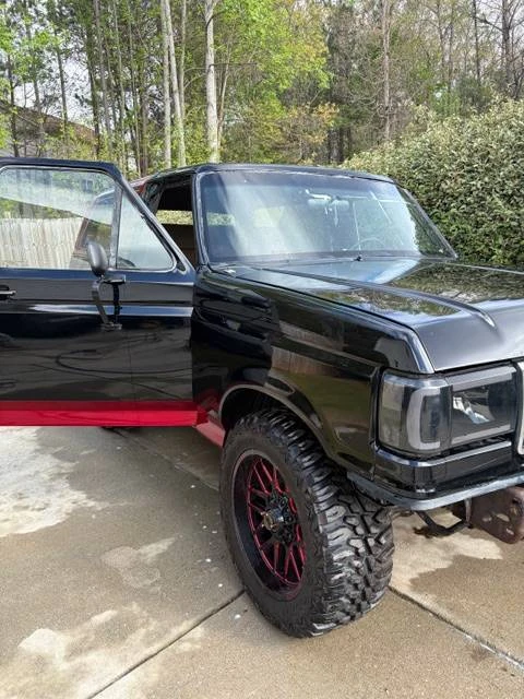1990 Ford Bronco 4th Gen - Image 9 of 23