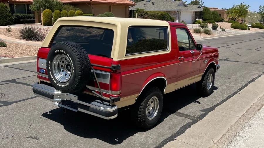1990 Ford Bronco 4th Gen - Image 3 of 31