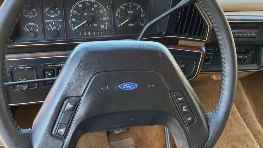 1990 Ford Bronco 4th Gen - Image 19 of 31