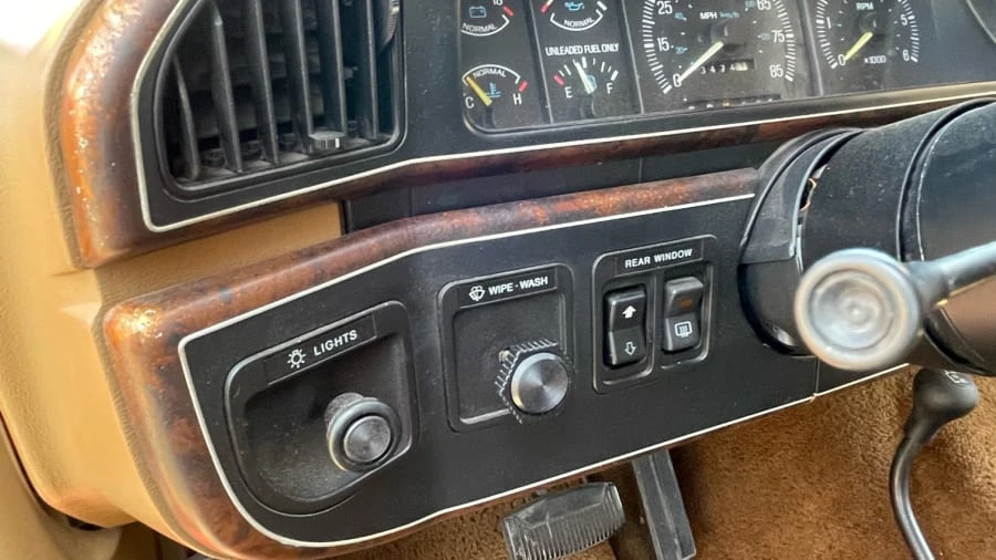 1990 Ford Bronco 4th Gen - Image 20 of 31