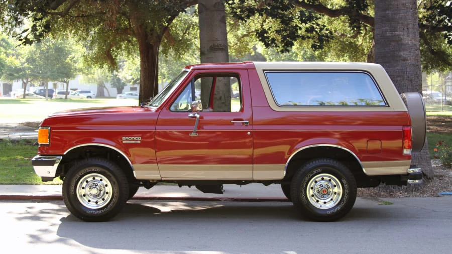 1990 Ford Bronco 4th Gen - Image 2 of 7