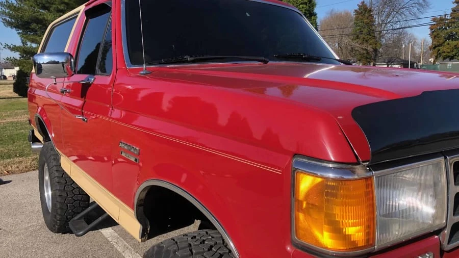 1990 Ford Bronco 4th Gen - Image 10 of 14