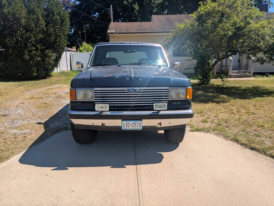 1990 Ford Bronco 4th Gen - Image 2 of 23
