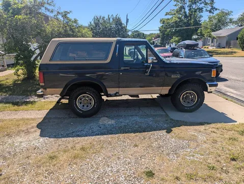 1990 Ford Bronco Eddie Bauer Edition