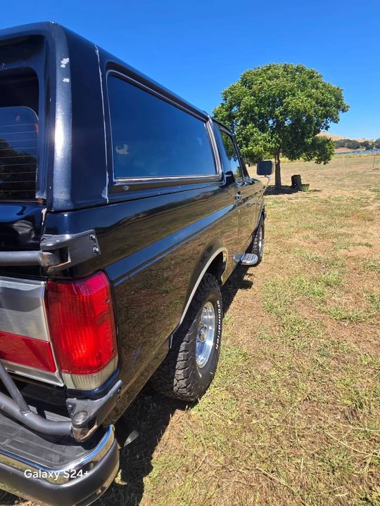1990 Ford Bronco 4th Gen - Image 4 of 23