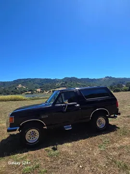 1990 Ford Bronco Eddie Bauer Edition