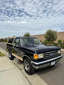 1990 Ford Bronco Eddie Bauer