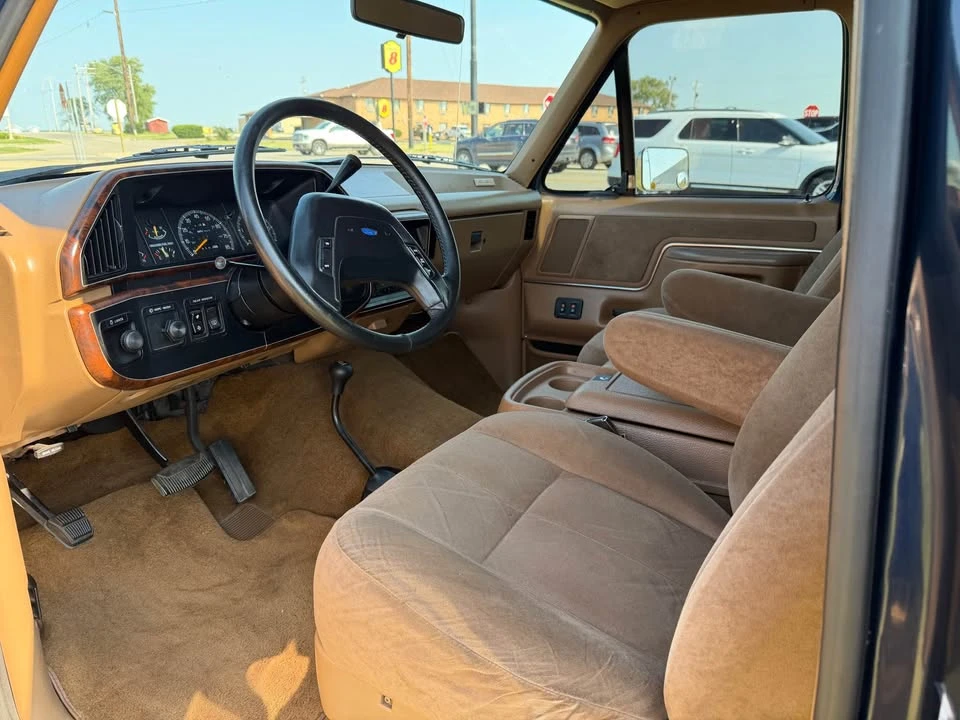 1990 Ford Bronco 4th Gen - Image 9 of 9