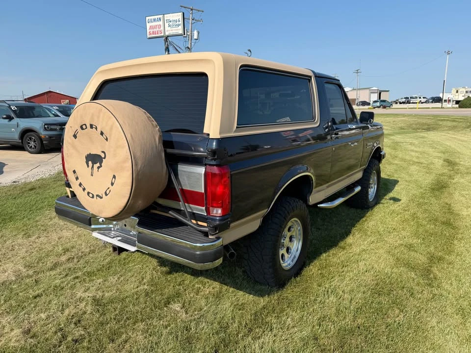1990 Ford Bronco 4th Gen - Image 4 of 9