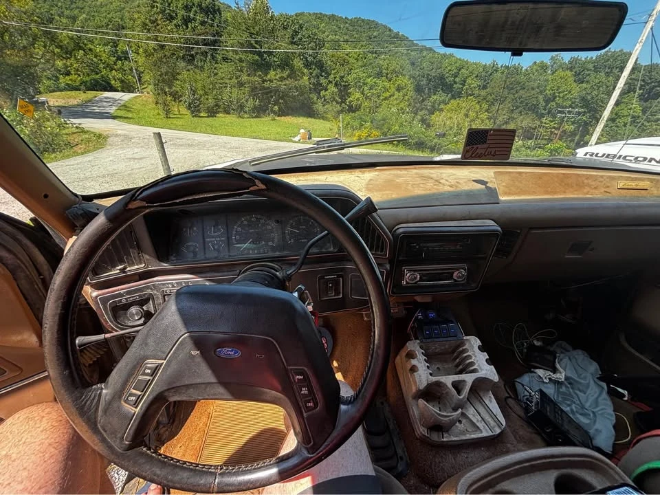 1990 Ford Bronco 4th Gen - Image 5 of 7