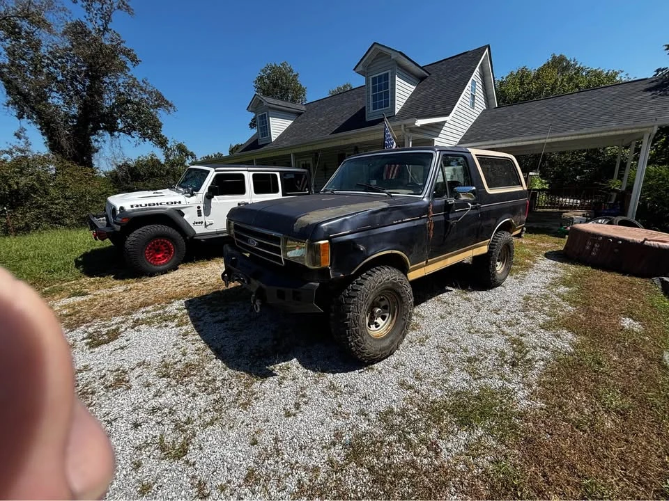 1990 Ford Bronco 4th Gen - Image 2 of 7