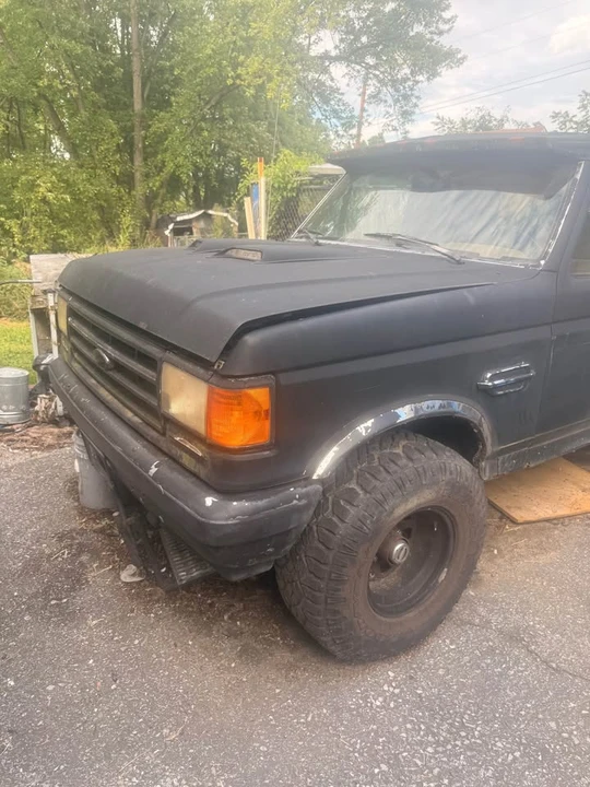 1990 Ford Bronco 4th Gen - Image 6 of 16