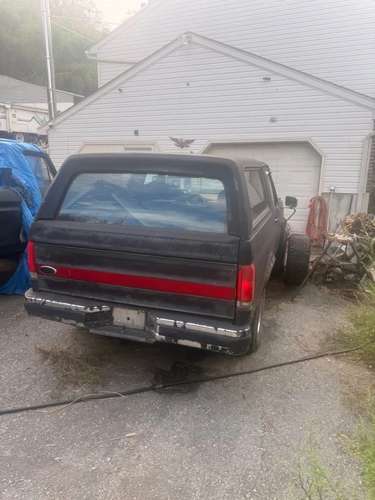 1990 Ford Bronco 4th Gen - Image 3 of 16