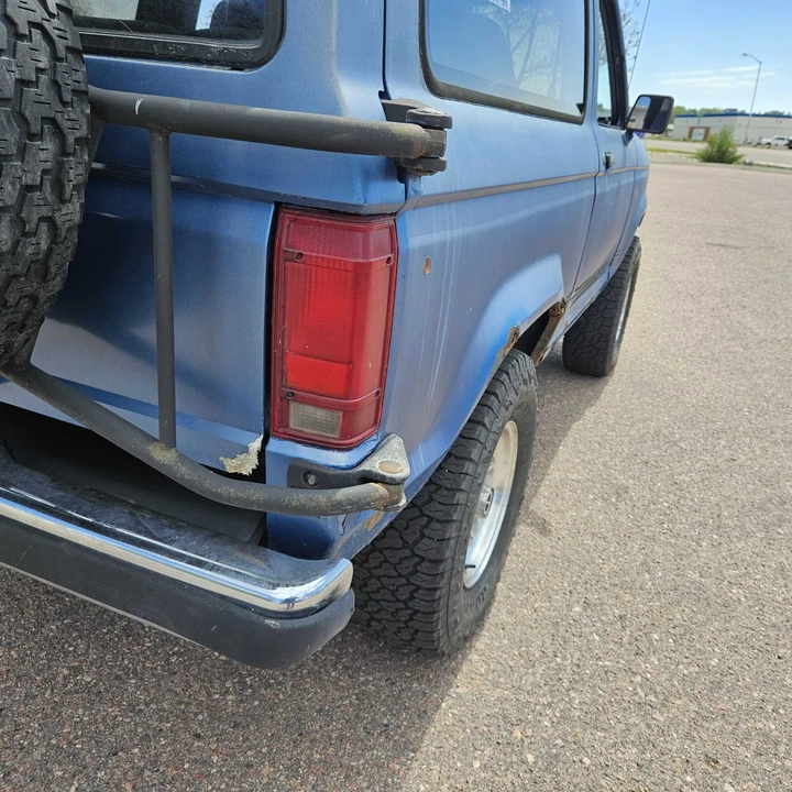 1990 Ford Bronco II - Image 12 of 25