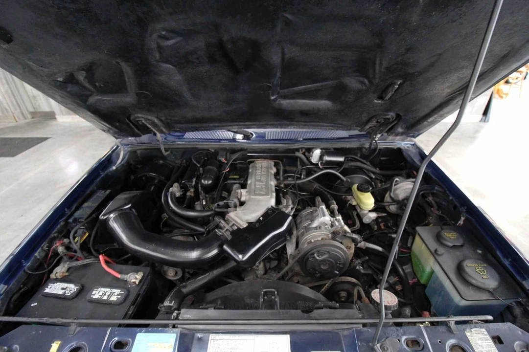 1990 Ford Bronco II - Image 14 of 21
