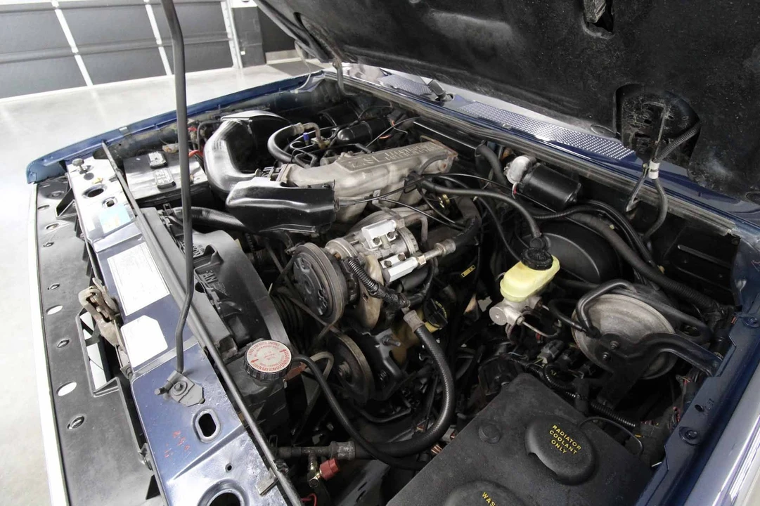 1990 Ford Bronco II - Image 16 of 21