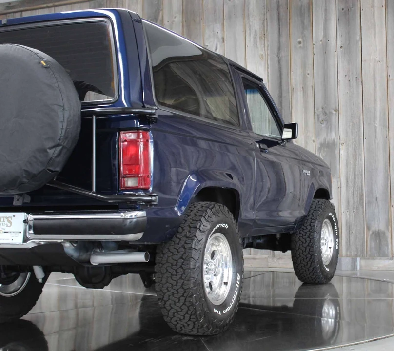 1990 Ford Bronco II - Image 14 of 21